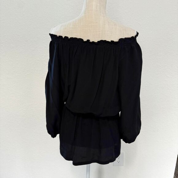 Cache black off-the-shoulder blouse - Picture 5 of 6